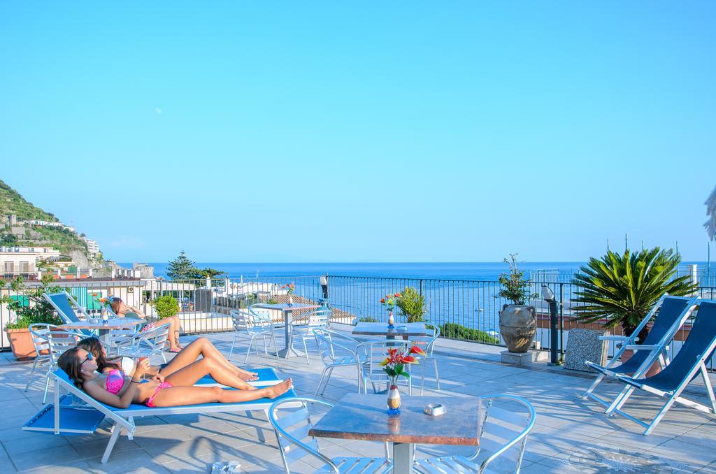Riviera B&B Rooms Maiori Exterior photo